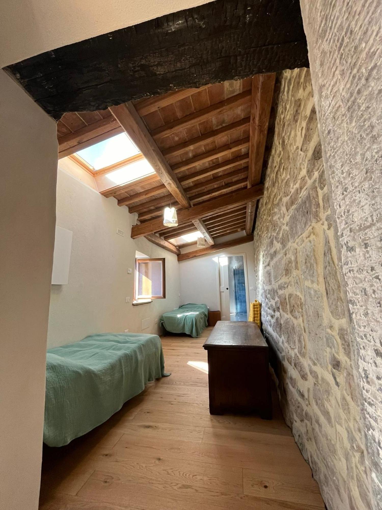 Bio Agriturismo Alba Etrusca Di Cortona - Organic Farmhouse- Appartamento Lavanda-Appartamento Rosmarino - Vasca Idromassaggio Esterna Poggioni Bagian luar foto