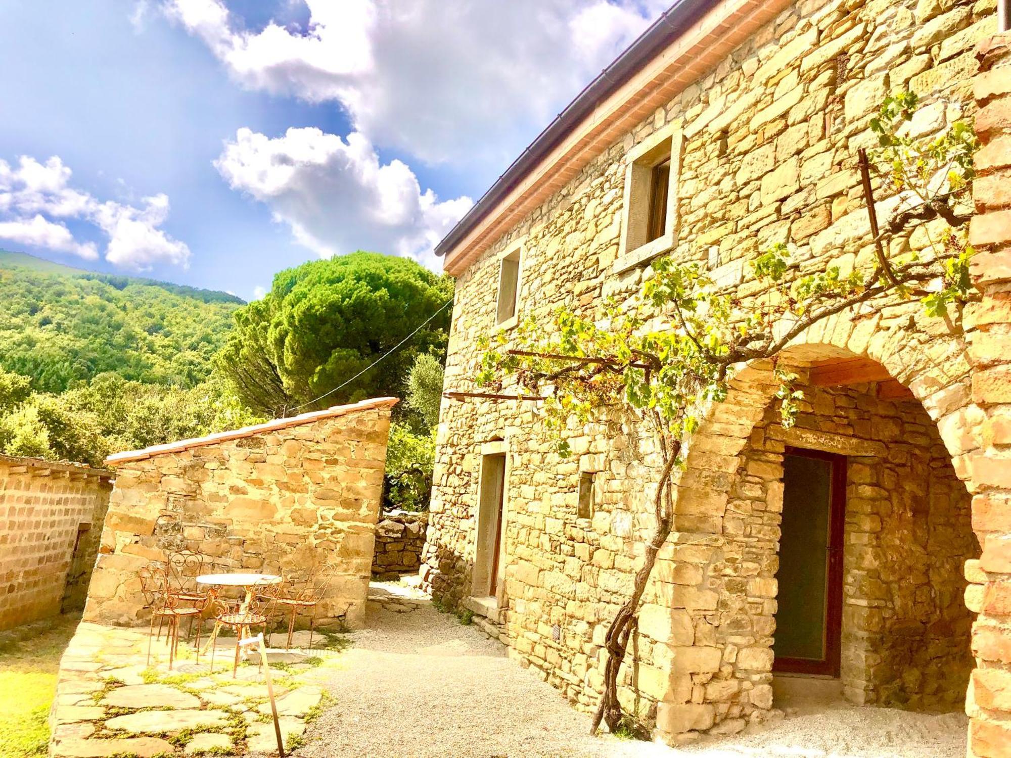 Bio Agriturismo Alba Etrusca Di Cortona - Organic Farmhouse- Appartamento Lavanda-Appartamento Rosmarino - Vasca Idromassaggio Esterna Poggioni Bagian luar foto